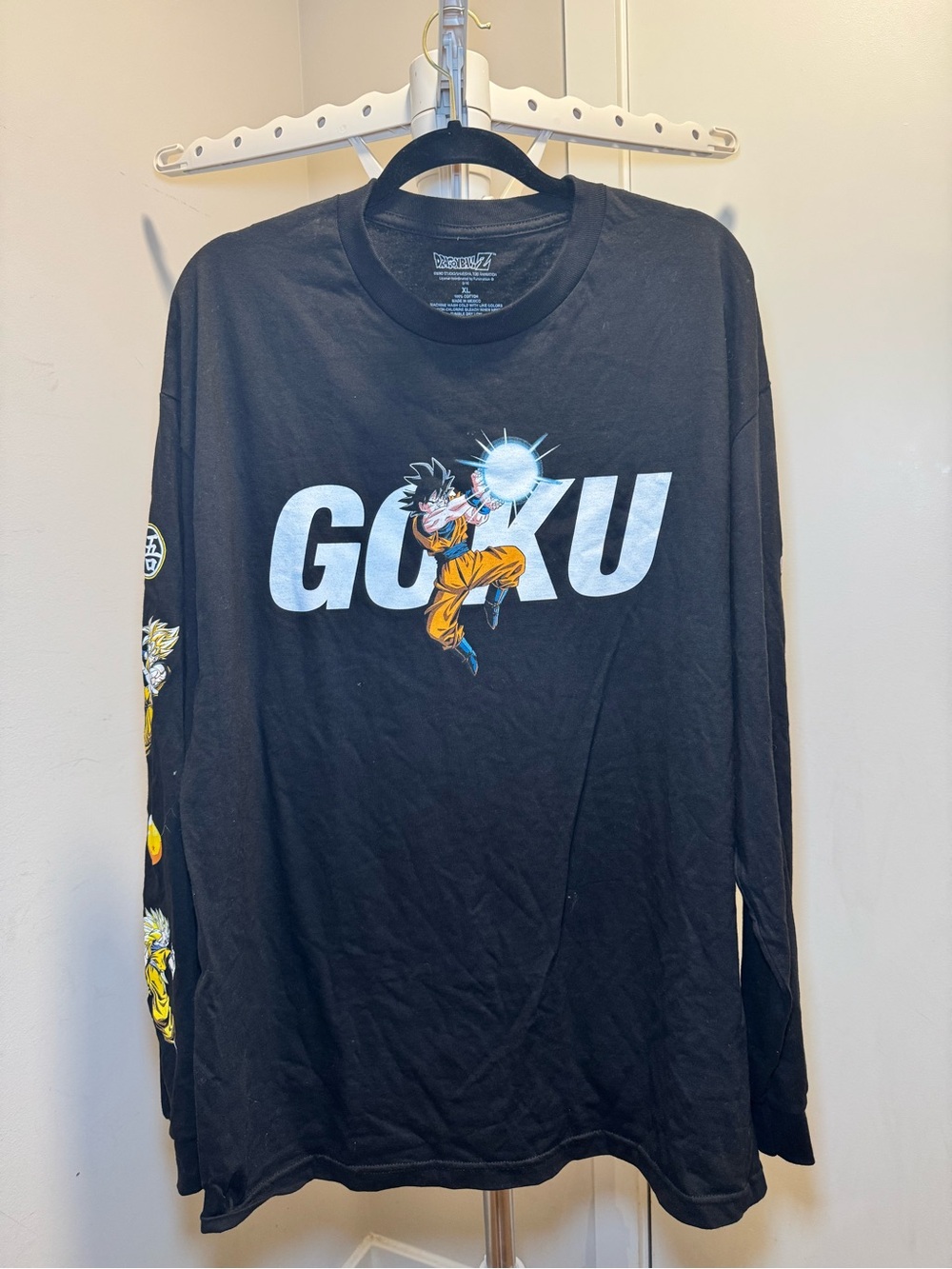 Men’s Black Goku Long-Sleeve Graphic Tee